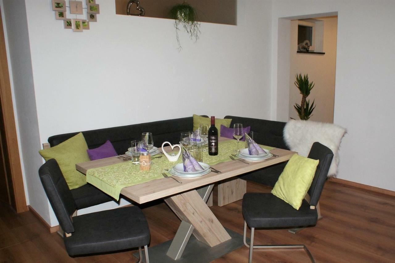 Sonnen-Appartement Heidi Sankt Michael im Lungau Bagian luar foto