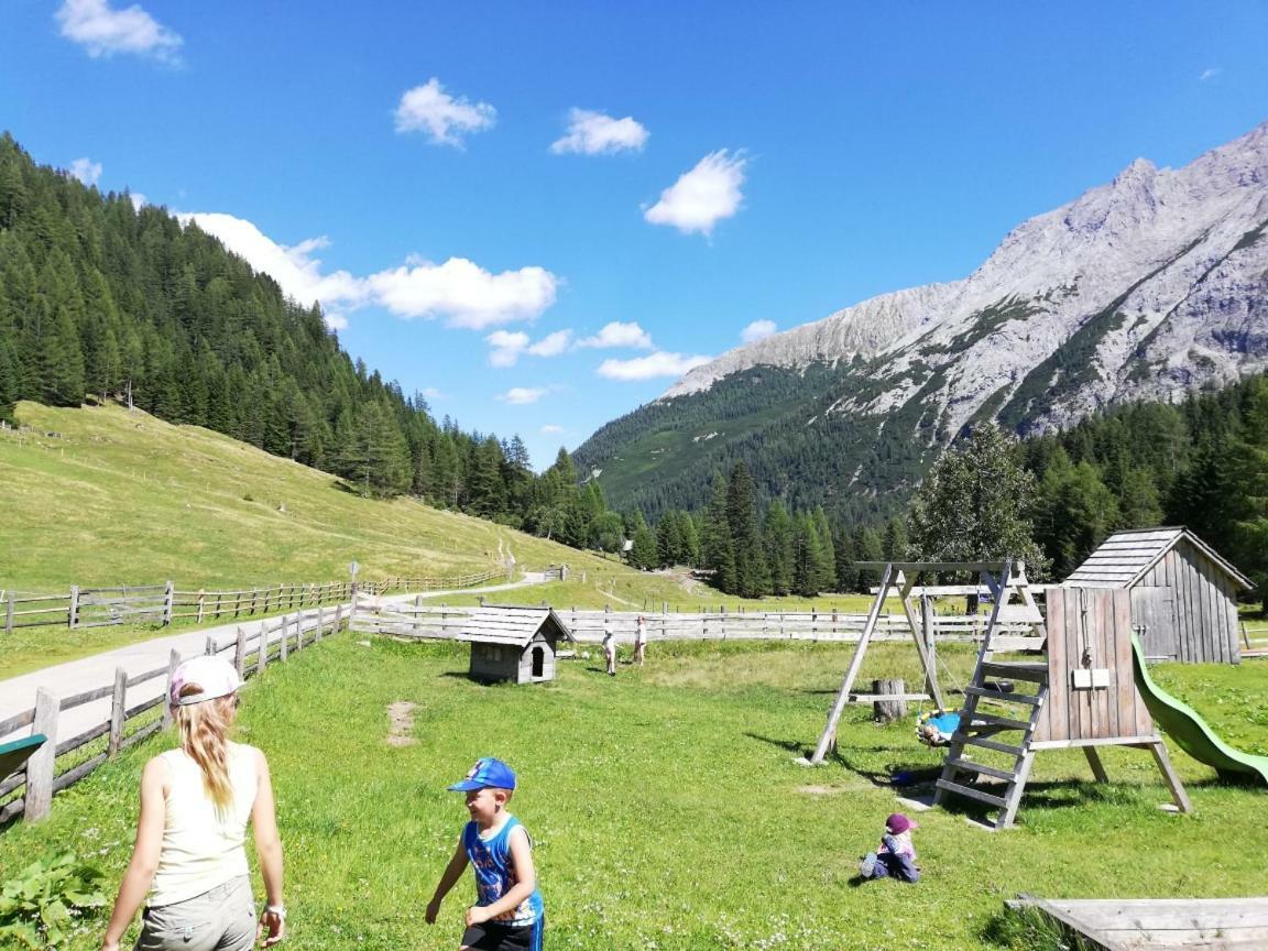 Sonnen-Appartement Heidi Sankt Michael im Lungau Bagian luar foto